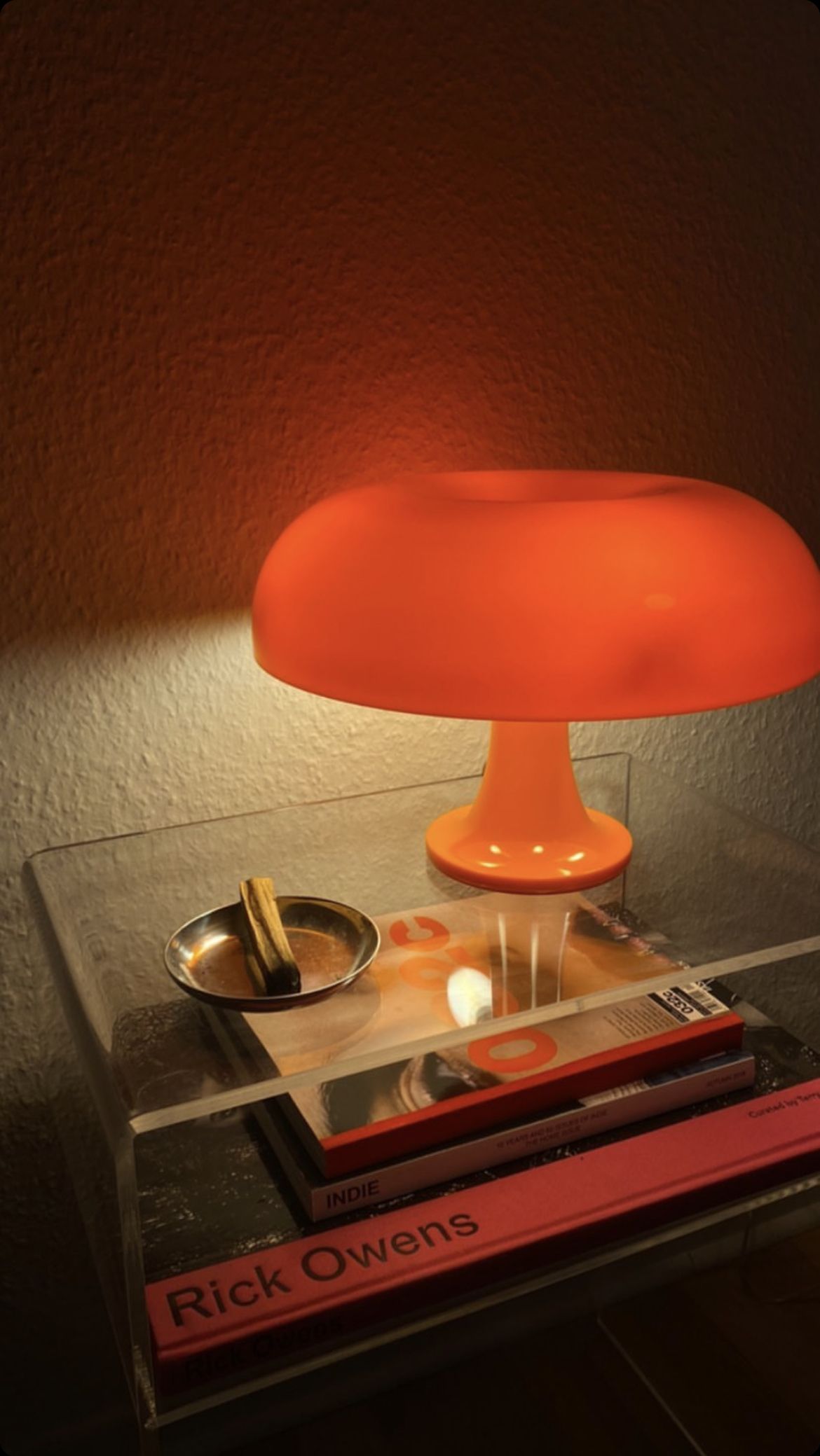 Mushroom Table Lamp - Vellum Venture